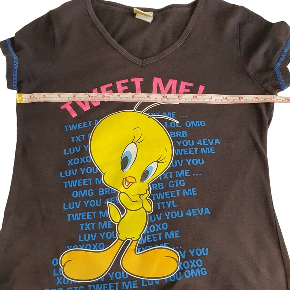 Tweet Me Tweety Bird T-shirt - Picture 3 of 8